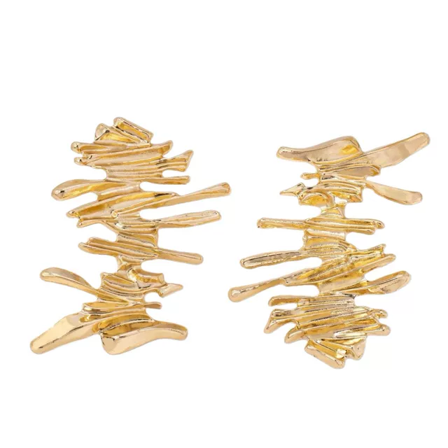 China Wholesale Asymmetrical Alloy Geometric Earrings Supplier