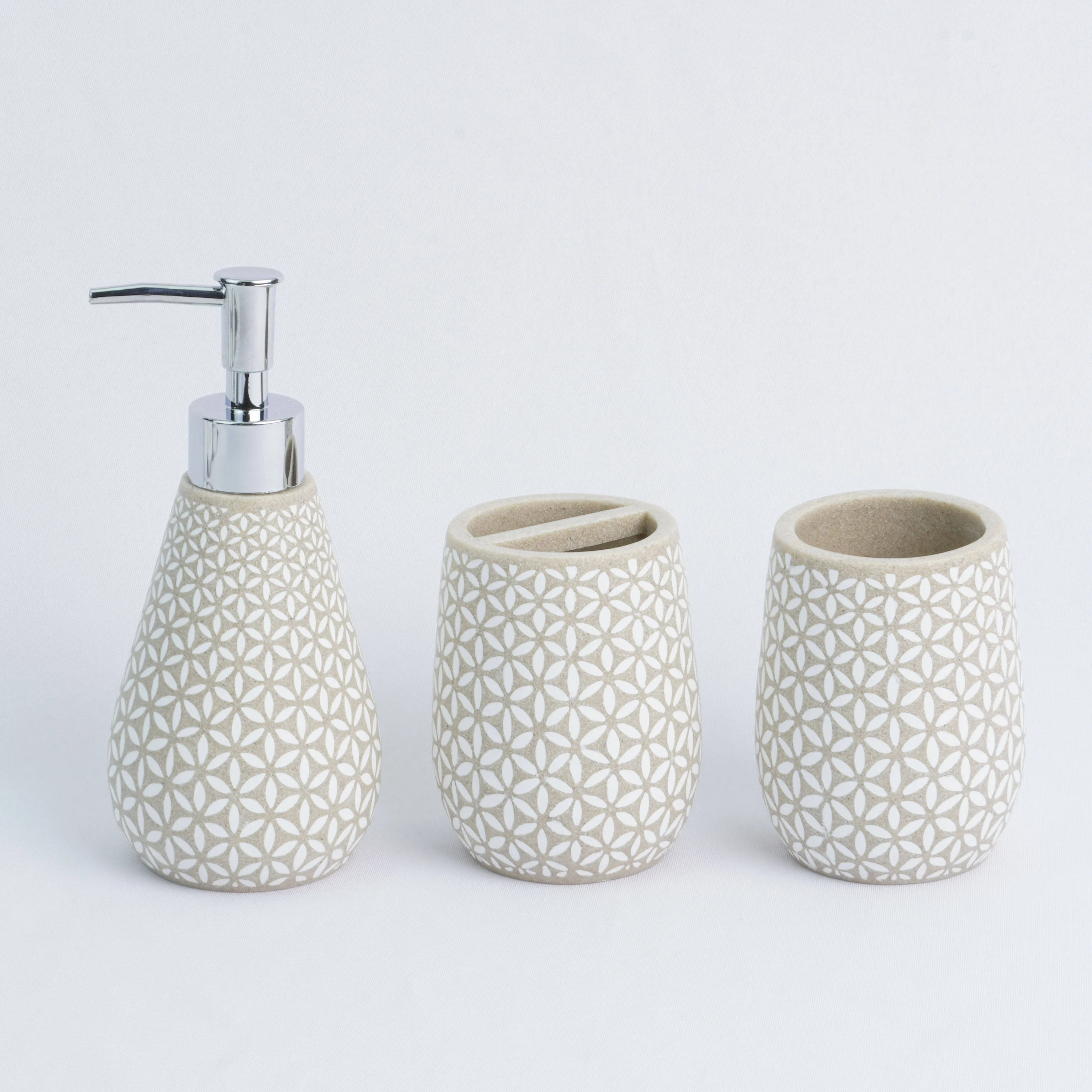 High End Hotel Bathroom Accessories Set China Wholesale OEM Custom Manufacturer