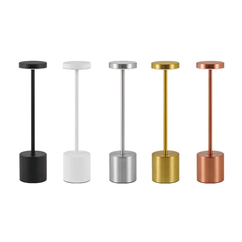 China Manufacturer Wholesale Modern LED Desk Lamp for Home Interior Decoration