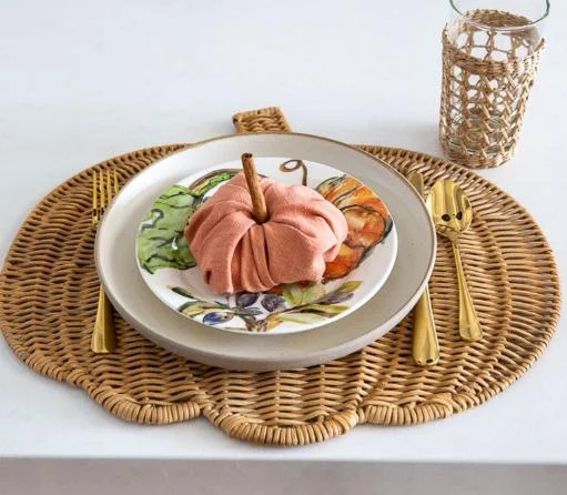 China Supplier Wholesale Hand Woven Rattan Pumpkin Placemat Custom OEM Heat Resistant Table Mat