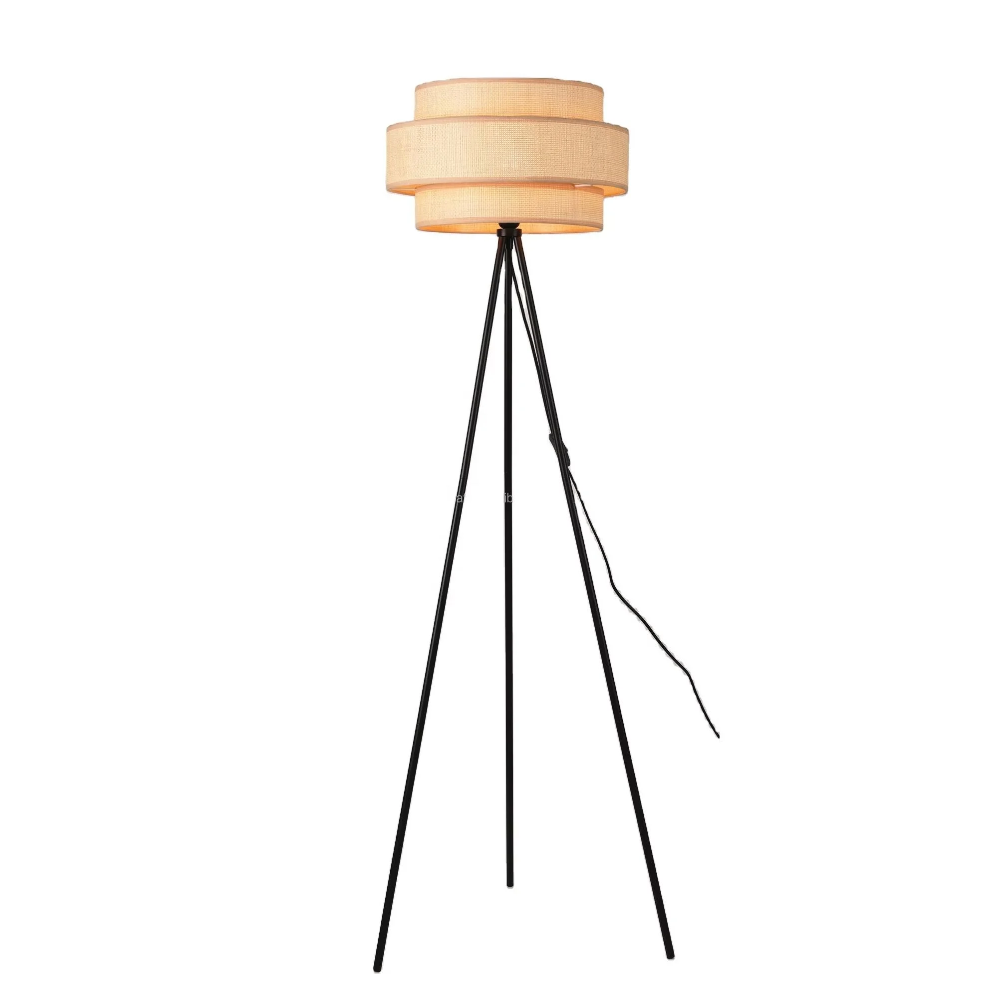 Natural Adjustable Rattan Floor Lamp, China Wholesale Supplier Providing Custom and OEM Services