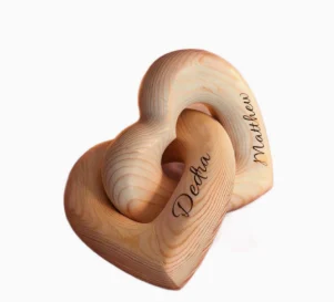 Custom Infinity Heart Wooden Sculpture Valentine Engraved Desk Ornament-China Wholesale Manufacturer