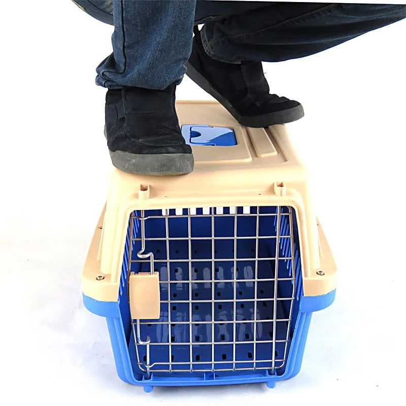 China Factory Metal Portable Pet Aviation Carrier Wholesale